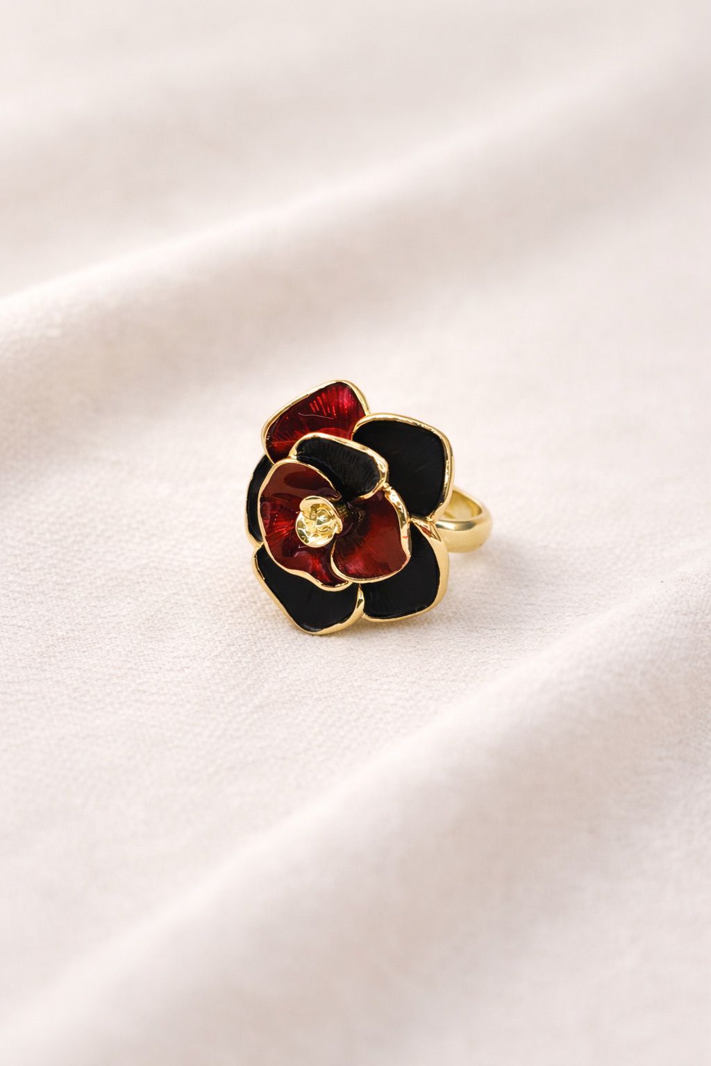 Black Rose Cocktail Ring