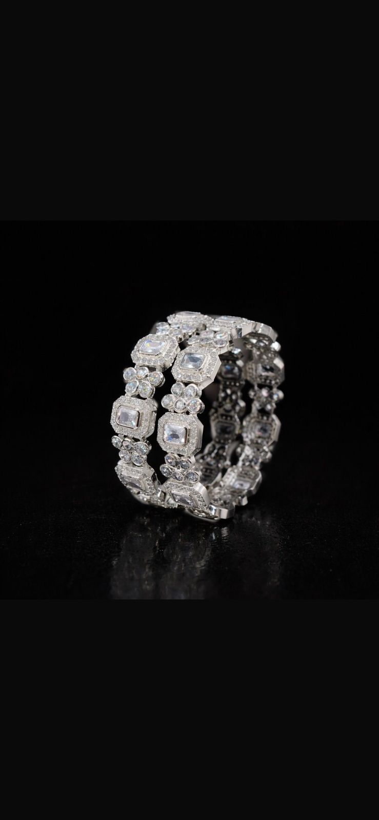 Square Motif AD Bangles