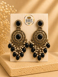 Raahi Pearl Earrings